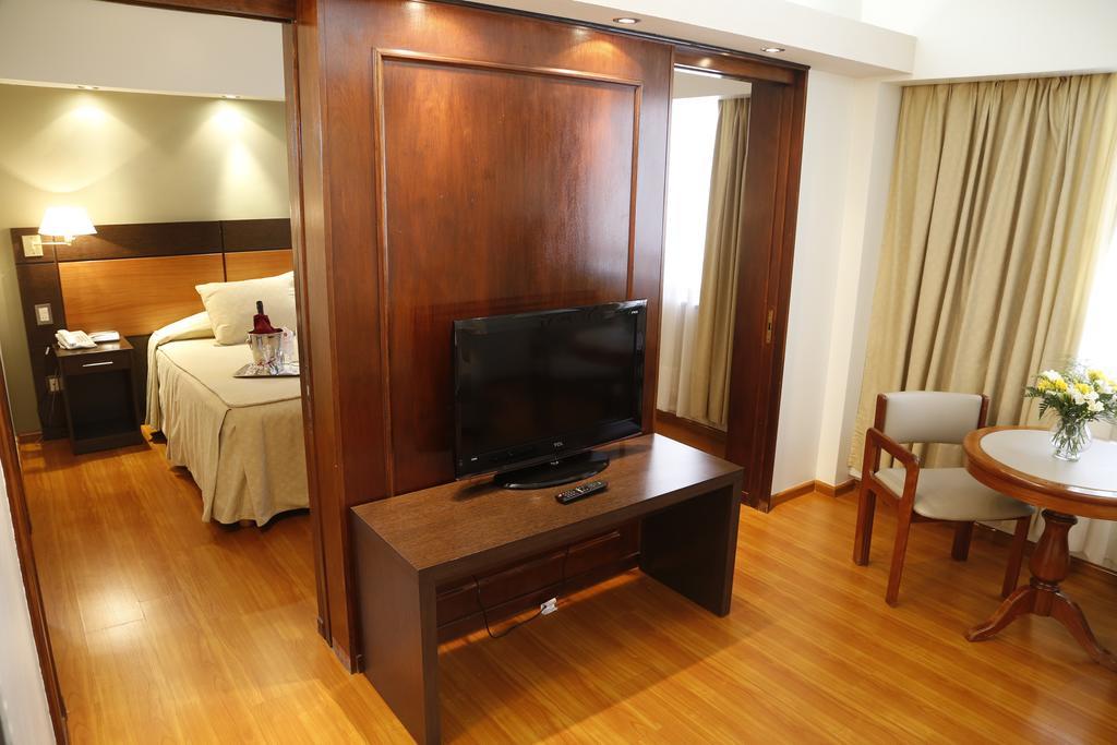 Hotel Corregidor La Plata Exteriör bild